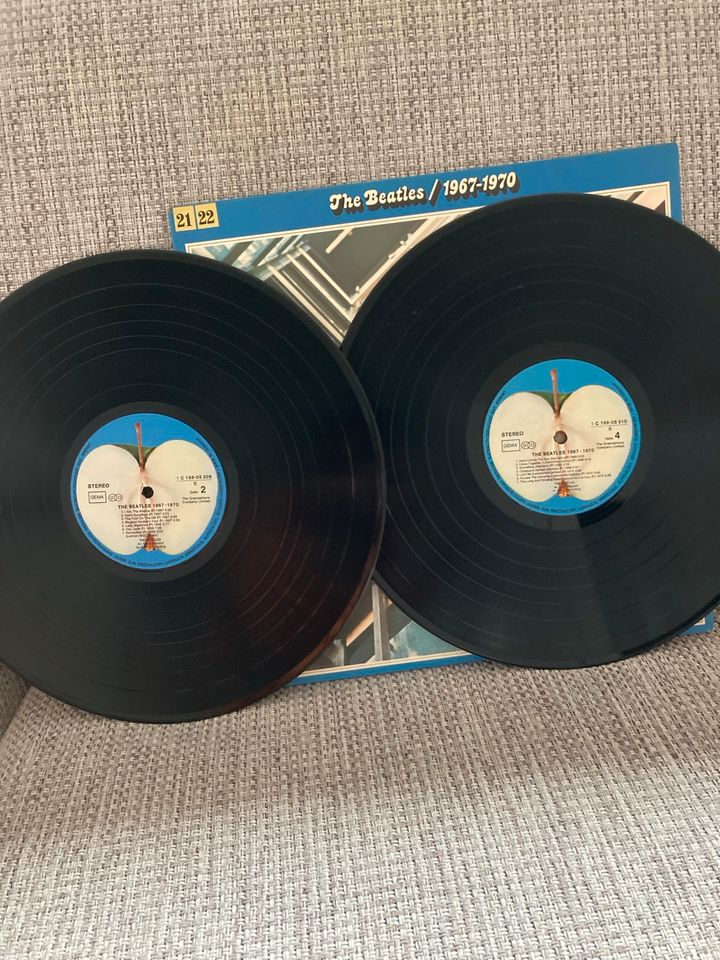 LP The Beatles 1967-1970 in Adendorf