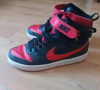 NIKE Hoher Sneaker COURT BOROUGH MID 2 Nordrhein-Westfalen - Krefeld Vorschau