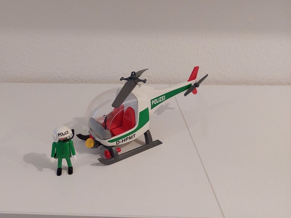 3907 Playmobil - Polizeihubschrauber (grün) in Baden-Württemberg -  Bodelshausen | Playmobil günstig kaufen, gebraucht oder neu | eBay  Kleinanzeigen ist jetzt Kleinanzeigen