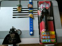 Darth Vader Yoda Star Wars Lego Lampe Schlüsselanhänger PEZ Band Pankow - Prenzlauer Berg Vorschau