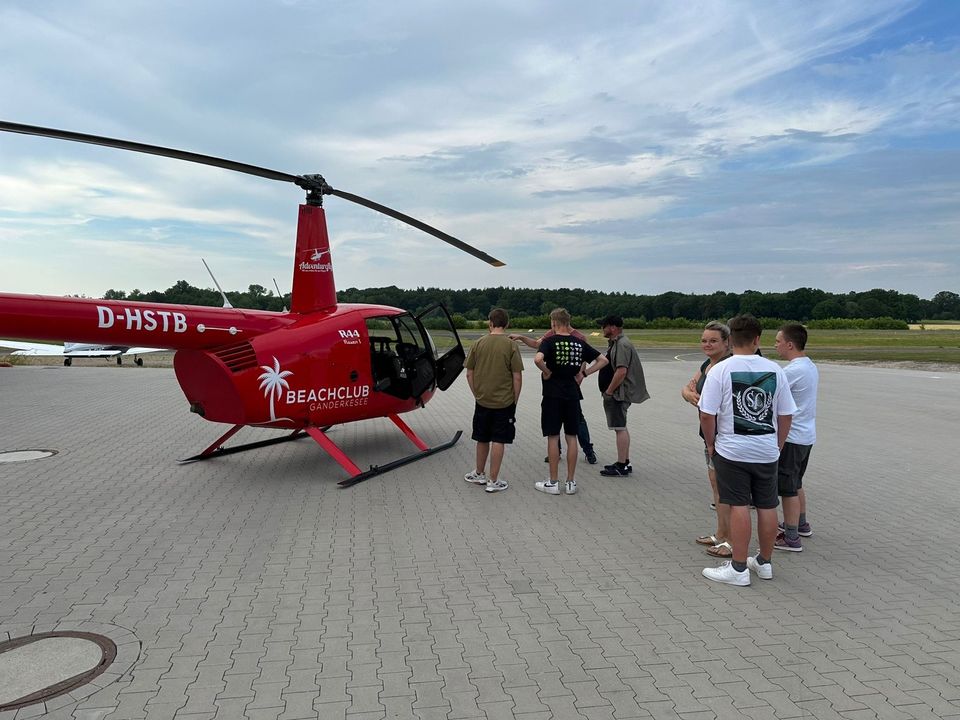 Hubschrauber Rundflug Geschenkgutschein Bremen Ganderkesee in Ganderkesee