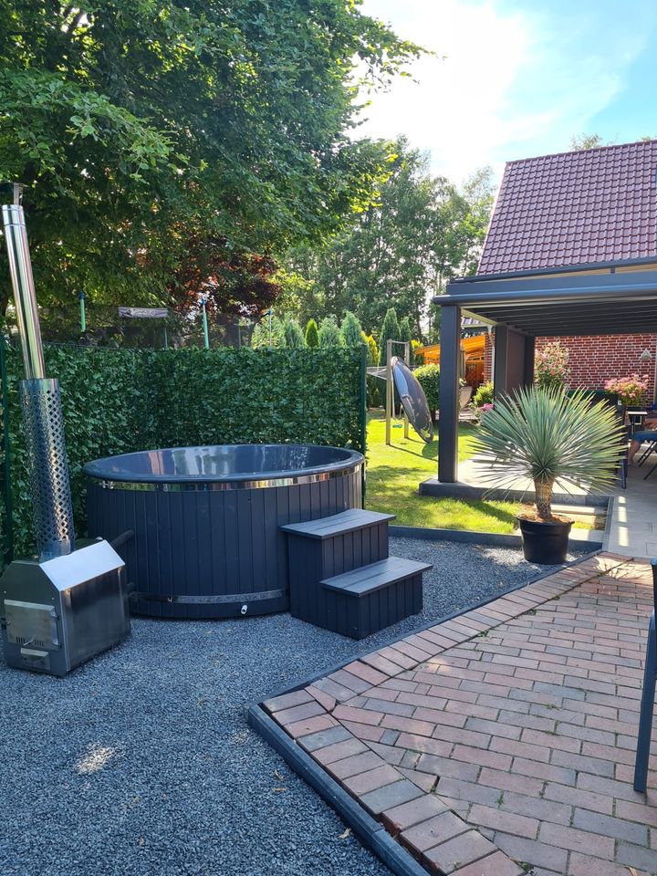 Hot Tub Garten Jakuzzi Sauna Whirlpool  Badefass in Löhne
