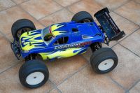 Hot Bodies Lightning Stadium Truck HPI | Truggy | Roller Hessen - Herborn Vorschau