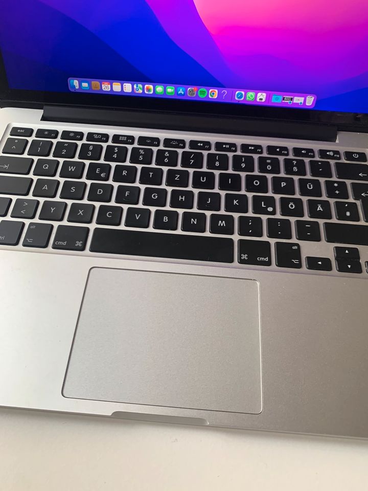 MacBook Pro 2015 Retina 8GB RAM 13 Zoll in Berlin