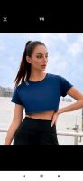 NEU Sport Crop top gym S M 36 38 navy Hessen - Marburg Vorschau