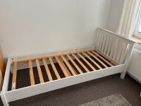 Bett Einzelbett Jugendbett Kiefer Holz inkl Lattenrost 90x200weiß Schleswig-Holstein - Neumünster Vorschau