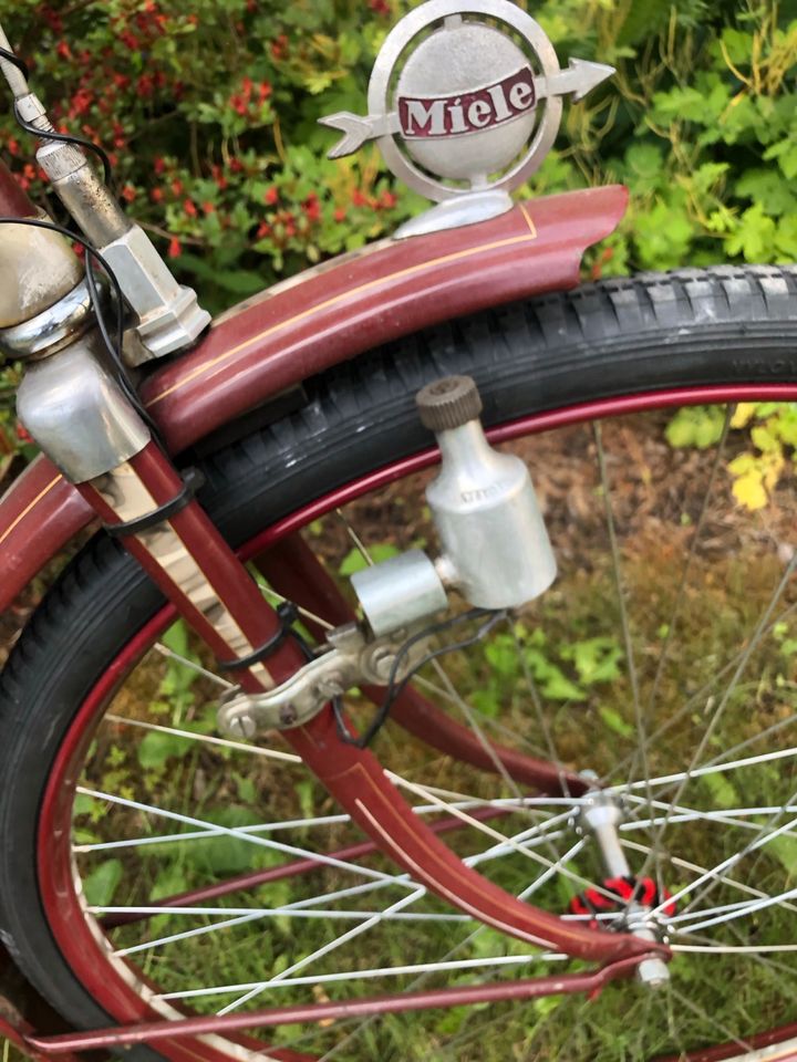 Damen- und Herrenrad von Miele Fahrräder aus den 60ern in Bielefeld