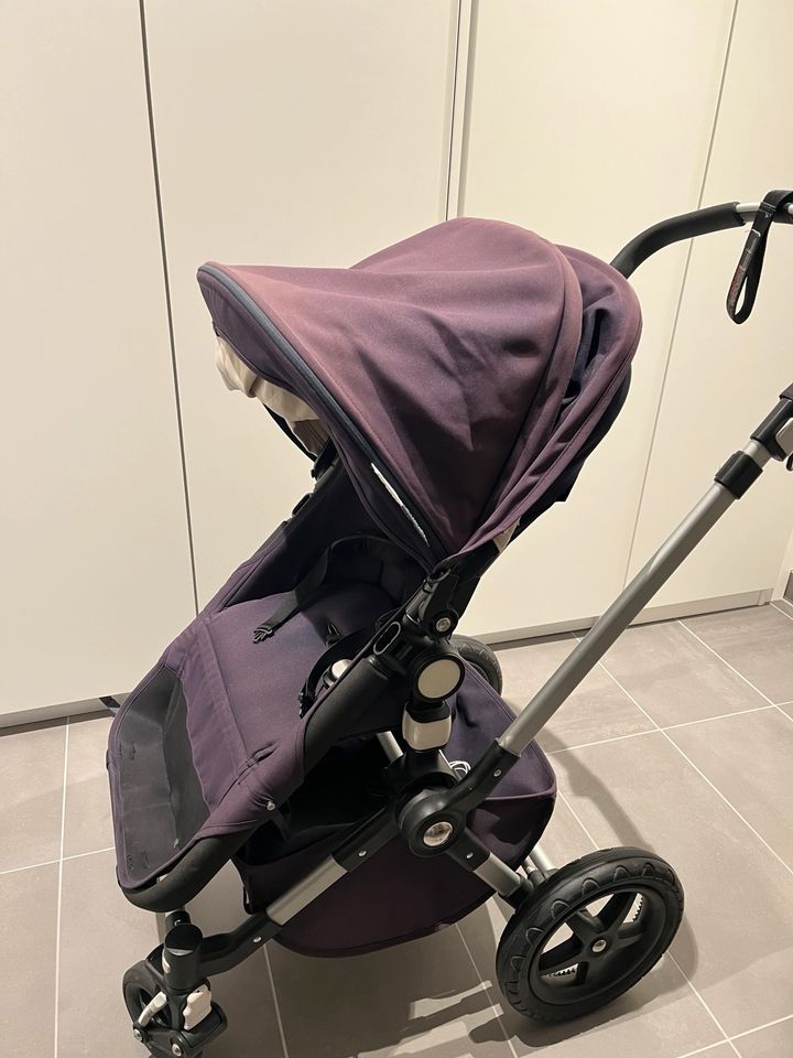 Bugaboo 3 in blau in Friedrichsdorf