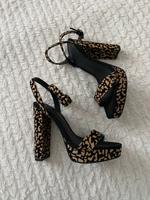 Leo High Heels (neu!) Baden-Württemberg - Ulm Vorschau