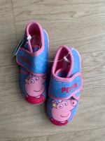 Peppa Wutz Hausschuhe Schuhe Neu OVP Größe 29 Baden-Württemberg - Mundelsheim Vorschau