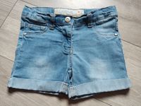 Jeansshorts SARABANDA Größe 110 Niedersachsen - Osterholz-Scharmbeck Vorschau