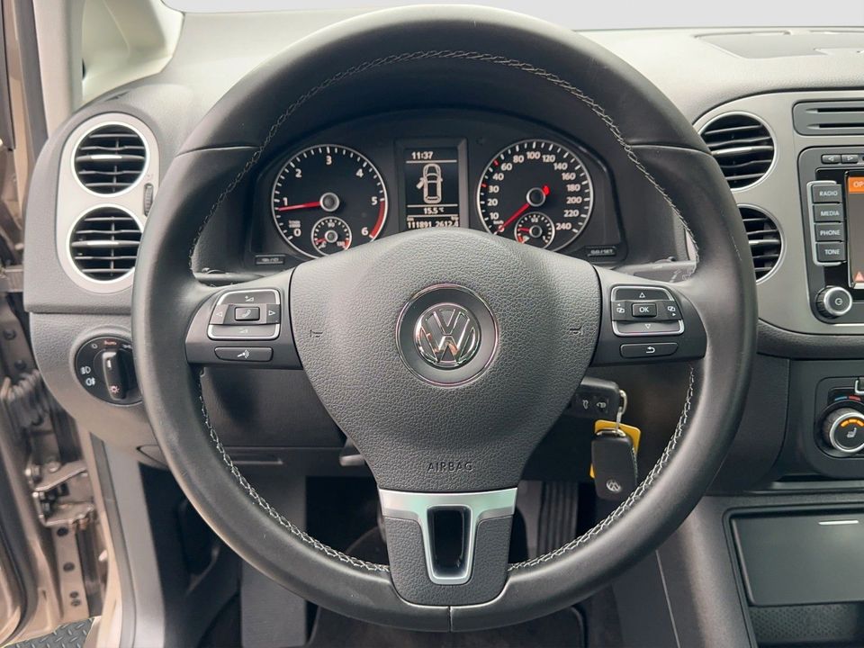 Volkswagen Golf Plus VI Life*NAVI*BIXENON*TEMPOMAT*SHZ*PDC* in Büdingen