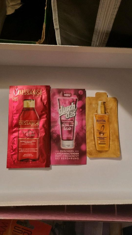 Shampoo, Duschgel und Haaröl in Dinslaken