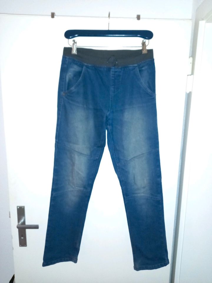 Jeans Hose C&A Kinder in Düsseldorf