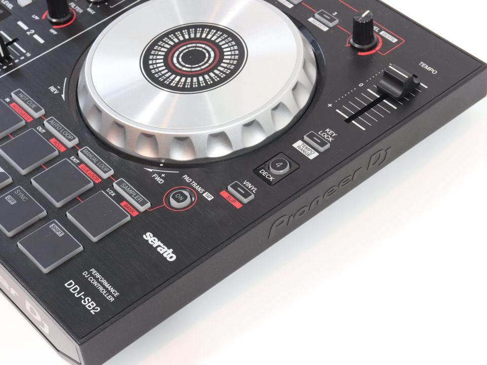 Pioneer DJ DDJ-SB2 Controller - inkl. Softcase + 1 Jahr Gewähr. in Möhnesee