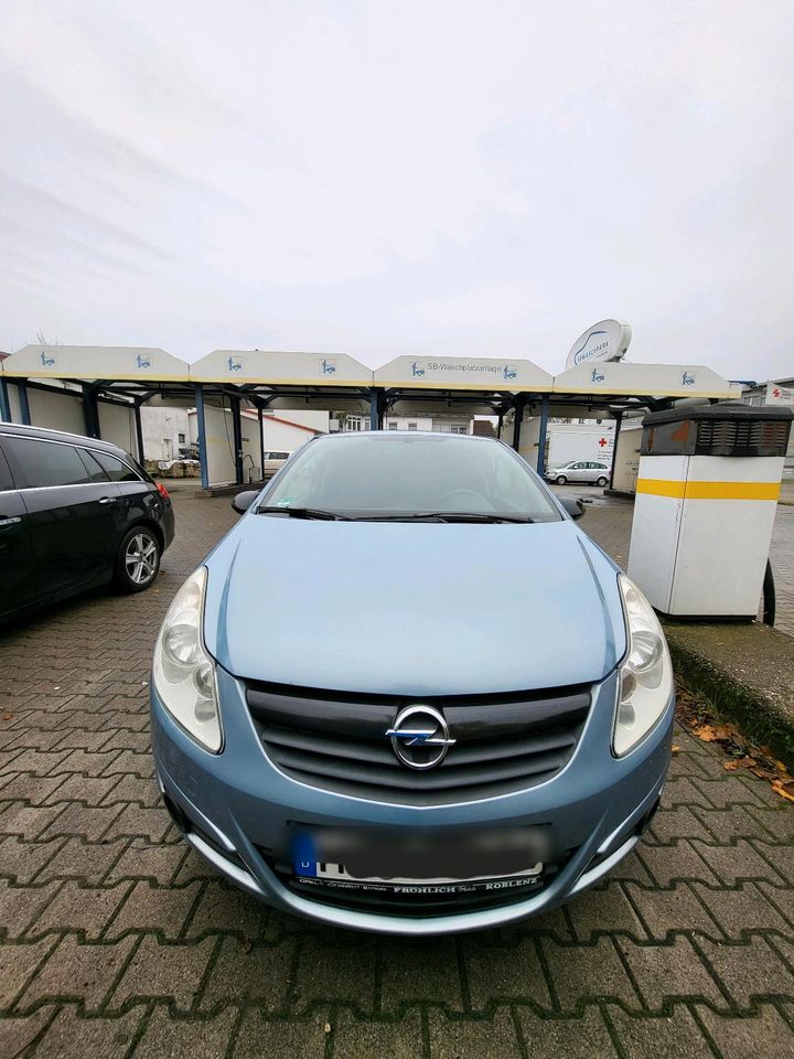 Opel corsa D ,  TÜV bis 03.2026 in Mainz