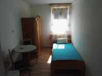Möbliertes Zimmer 15qm, 280 EUR warm incl. Strom Baden-Württemberg - Billigheim Vorschau