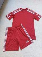 Adidas Sporthose und T-Shirt Gr. 176 Rostock - Schmarl Vorschau