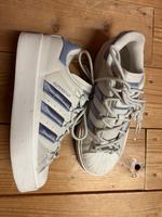 Adidas Sneakers Damen Gr. 40 Baden-Württemberg - Fellbach Vorschau