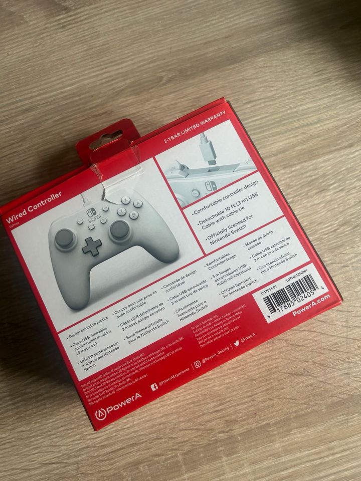 Wired Controller für die Nintendo Switch in Leipzig