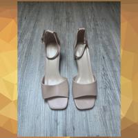 Linzi/ Gr. 40 / Sandalette / Sandale mit Absatz / Rosa Hessen - Körle Vorschau