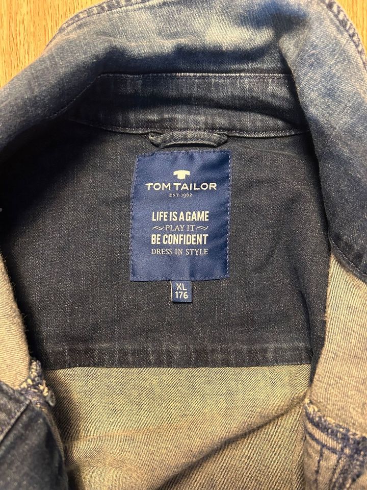 Jeansjacke von Tom Taylor in Leipzig