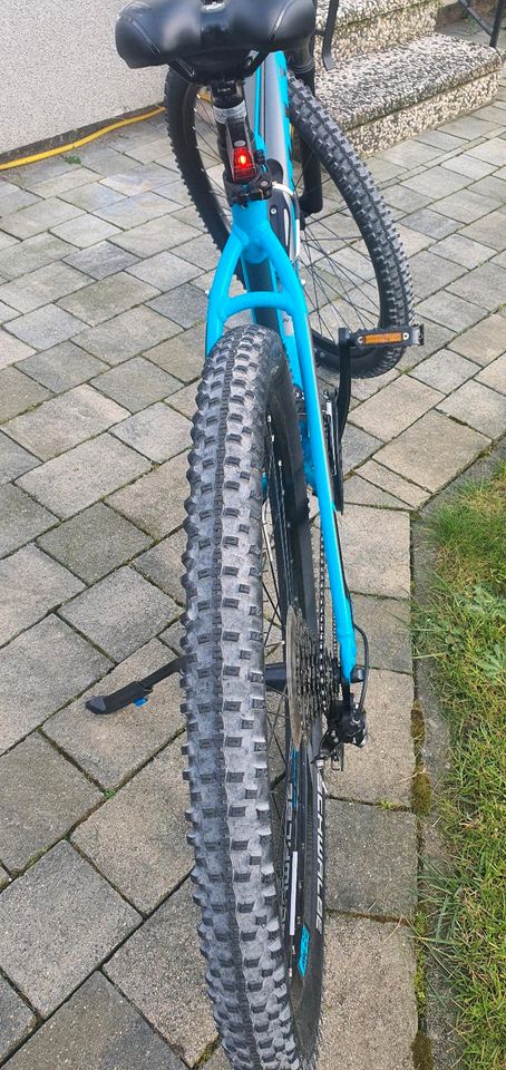 GIANT Talon 3 29 Zoll Mountainbike MTB in Kamp-Lintfort