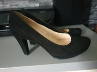 Unisa Damen Pumps Leder schwarz gr. 38 fast Neu Nordrhein-Westfalen - Alsdorf Vorschau
