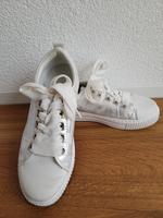 Sneaker in weiß silber - Gr.38 - neuwertig Nordrhein-Westfalen - Bünde Vorschau