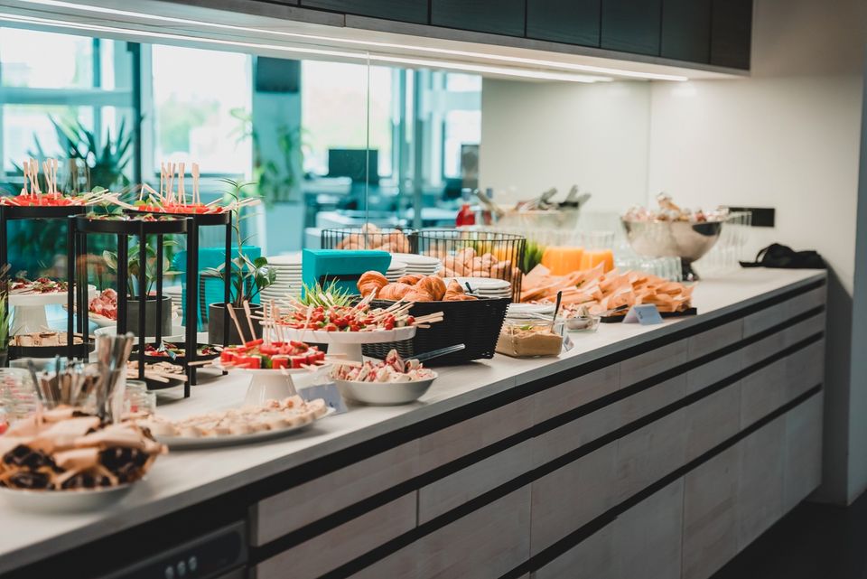 Voll möbliert & alles inklusive: Büro für bis zu 4 Personen im ♡ Leipzigs in Leipzig