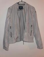 Windjacke grau/beige Bayern - Kirchseeon Vorschau