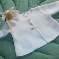 Strick / Baby Strickjacke / Reborn Baby Strick Kleidung Nordrhein-Westfalen - Lippetal Vorschau