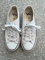 Weiße Canvas-Sneaker von Vty | Größe 38 | Klassiker | Unisex Niedersachsen - Lauenau Vorschau