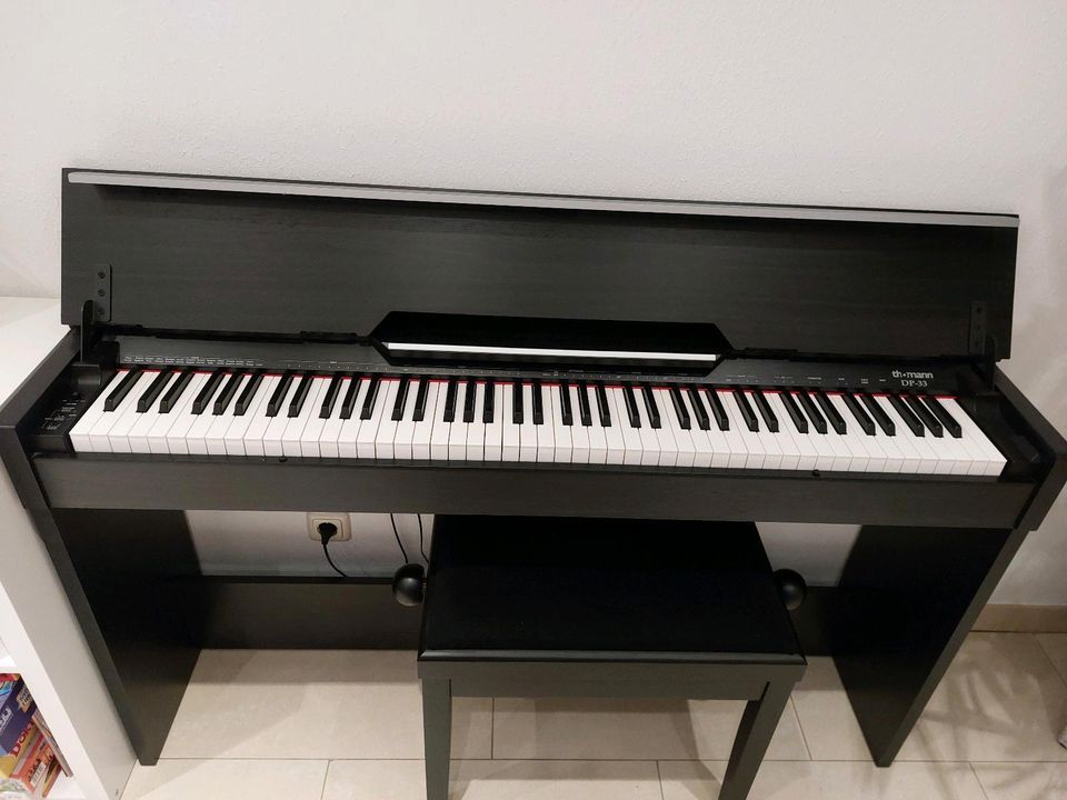 Thomann DP-33 B , Piano in Rockenberg