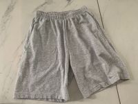 Fruit of the Loom Jogginghose Shorts M Grau Baden-Württemberg - Mühlhausen Vorschau