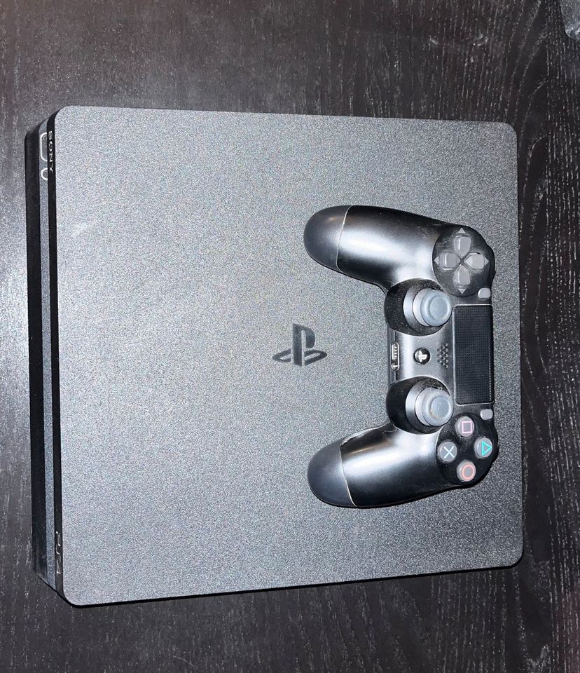 PlayStation 4 Slim in Nördlingen