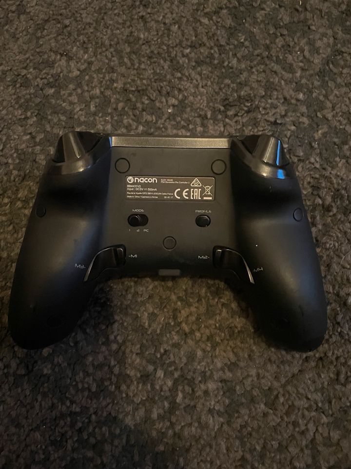 Playstation Nacon Controller in Wadern