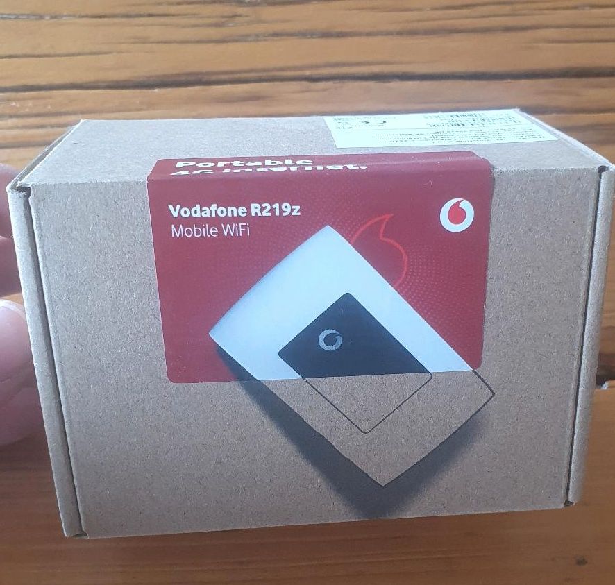 Vodafone R219z NEU OVP mobile wifi in Nickenich