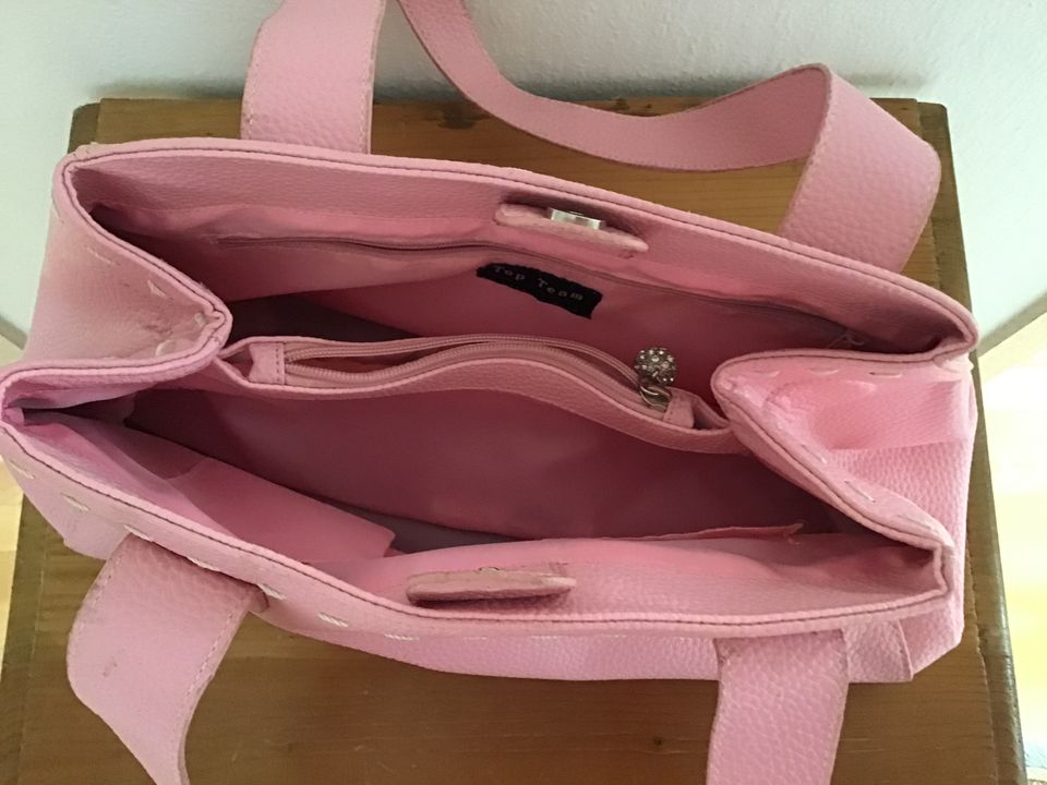 Handtasche, rosa in St. Ingbert