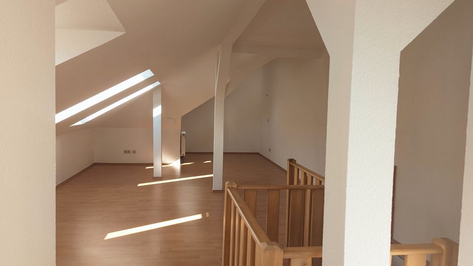 4 Zimmer-Dachgeschosswohnung über 2. Etagen mit Balkon in Bautzen