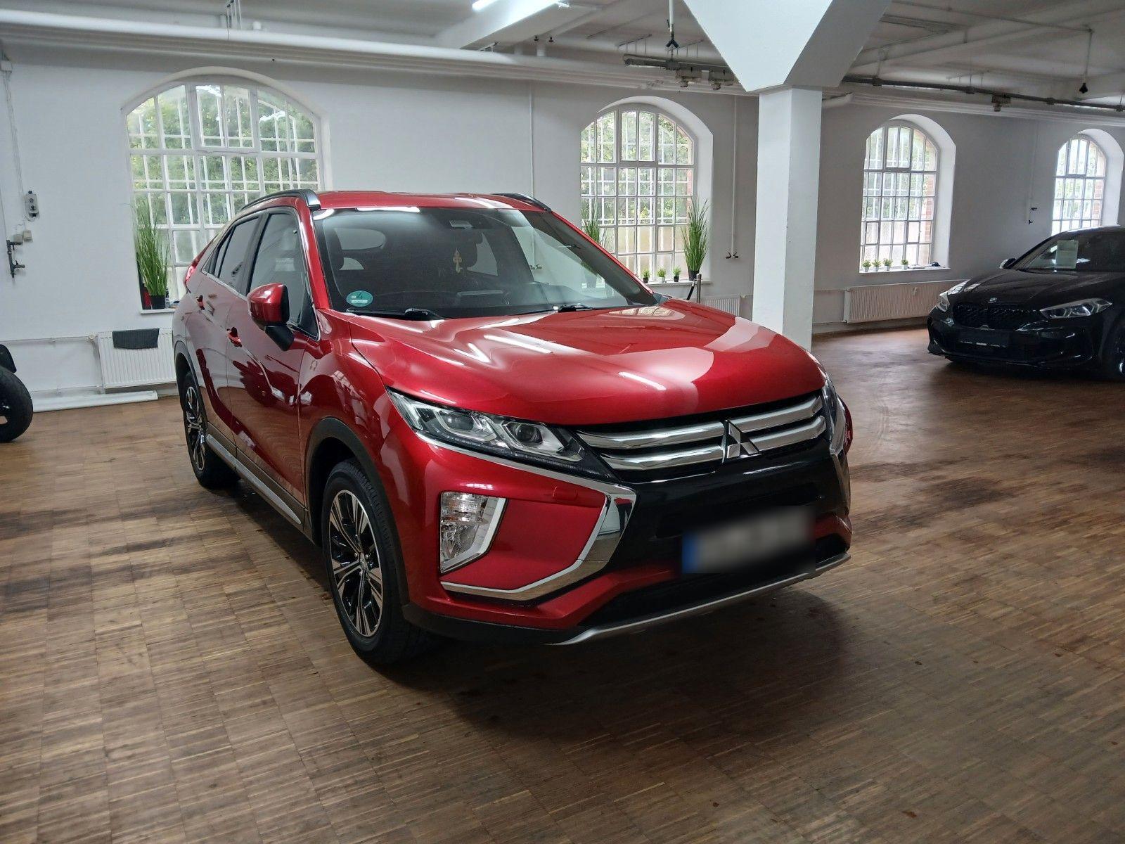 Abbildung des Autos Mitsubishi Eclipse Cross…