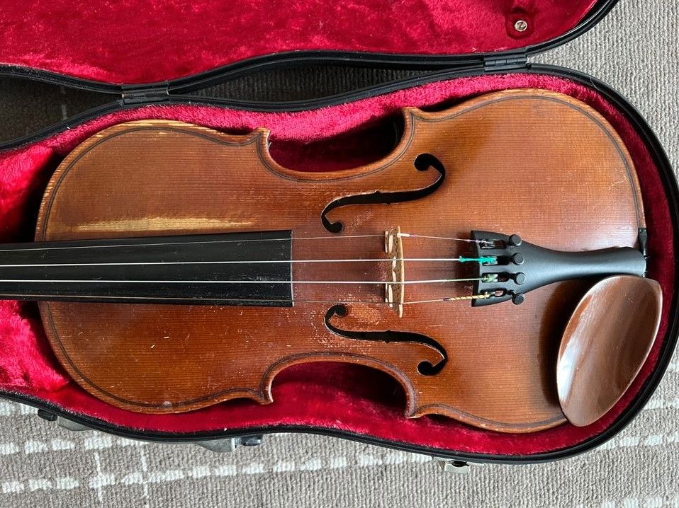 Alte 4/4 Geige/Violine mit Koffer und Bogen in Karlsruhe