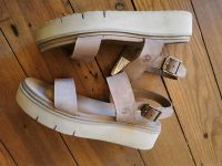 Timberland Sandalen 38,5 beige fast neu Berlin - Steglitz Vorschau