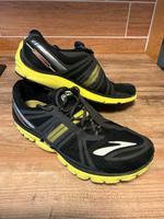 Brooks pure corded Herren Laufschuhe Gr 43 Mecklenburg-Strelitz - Landkreis - Neustrelitz Vorschau