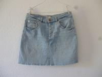 Jeansrock Gina Tricot hellblau Gr.40 Perfect Jeans Brandenburg - Potsdam Vorschau