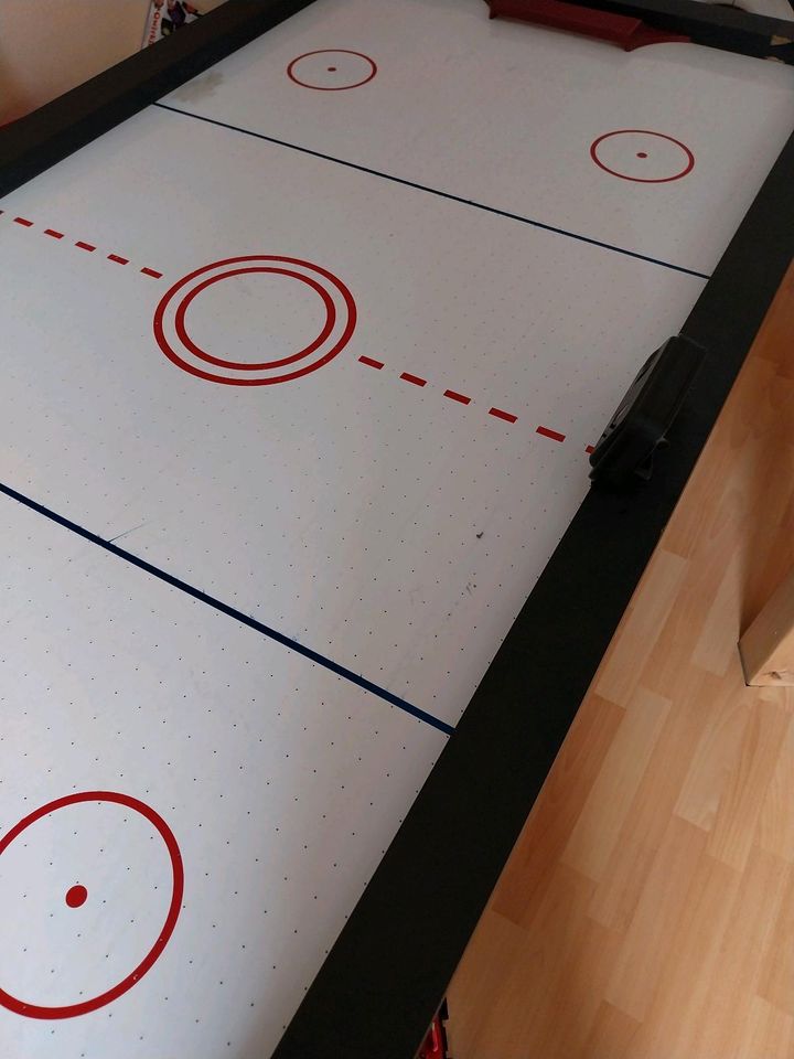 Air Hockey in Celle