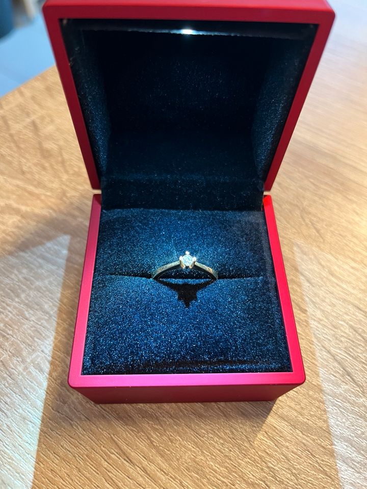 Diamant Ring  Größe 51 in Braunschweig