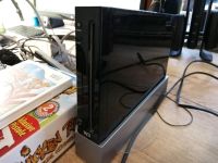 Nintendo wii mit Zubehör und Spielen Nordrhein-Westfalen - Köln Vogelsang Vorschau