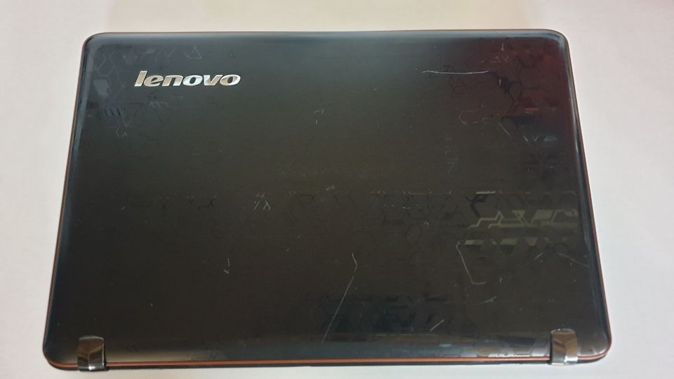 Gaming Laptop Lenovo IdeaPad Y560!!! in Feldkirchen