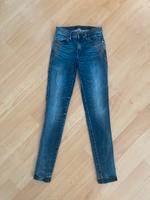 Guess Jeabs sexy curve W27 Gr 36 skinny Hessen - Wettenberg Vorschau